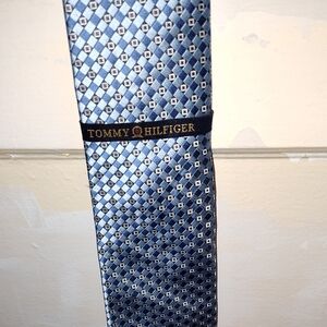 Tommy Hilfiger tie